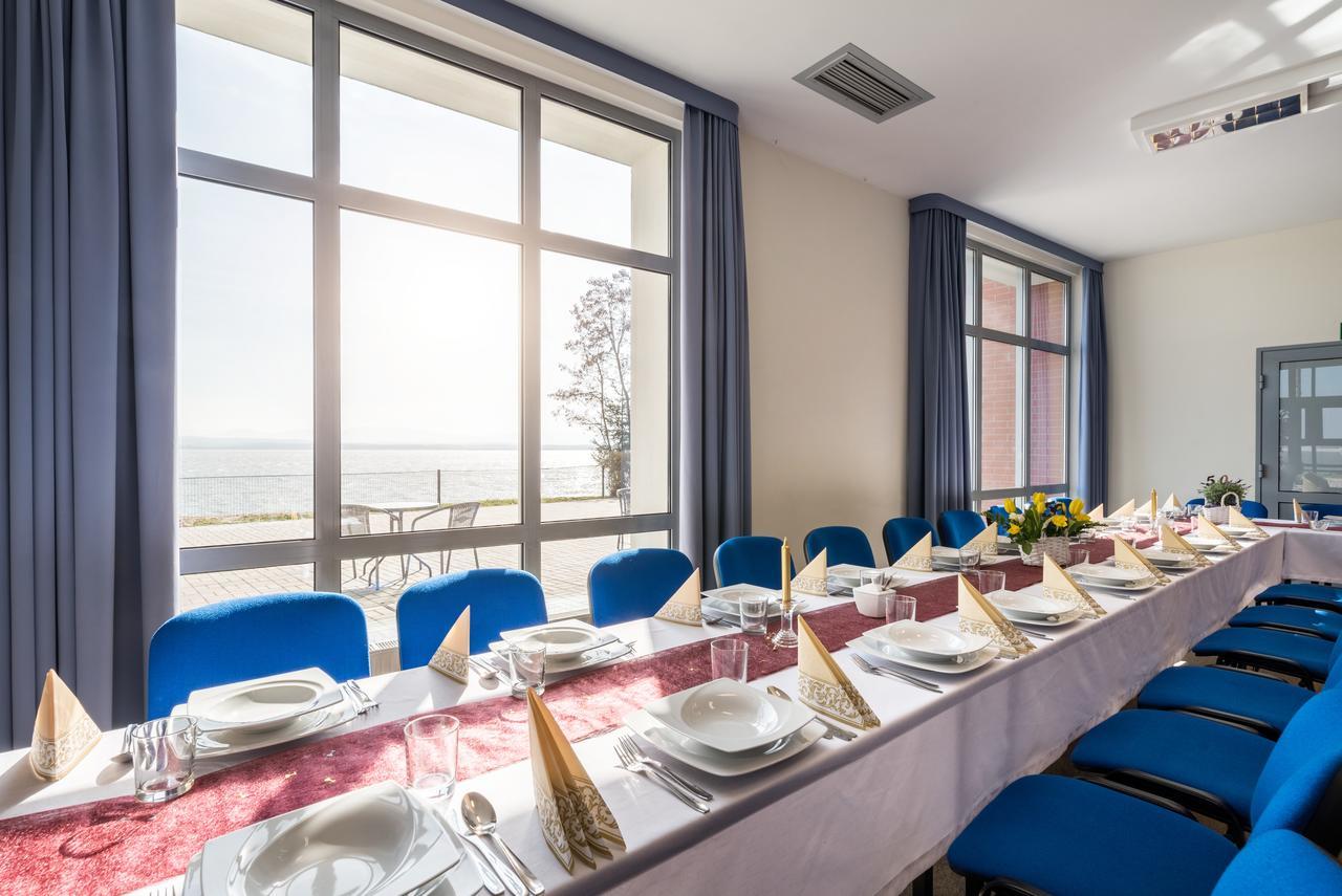 Hotel Osrodek Wypoczynkowy Rybak à Nysa Extérieur photo