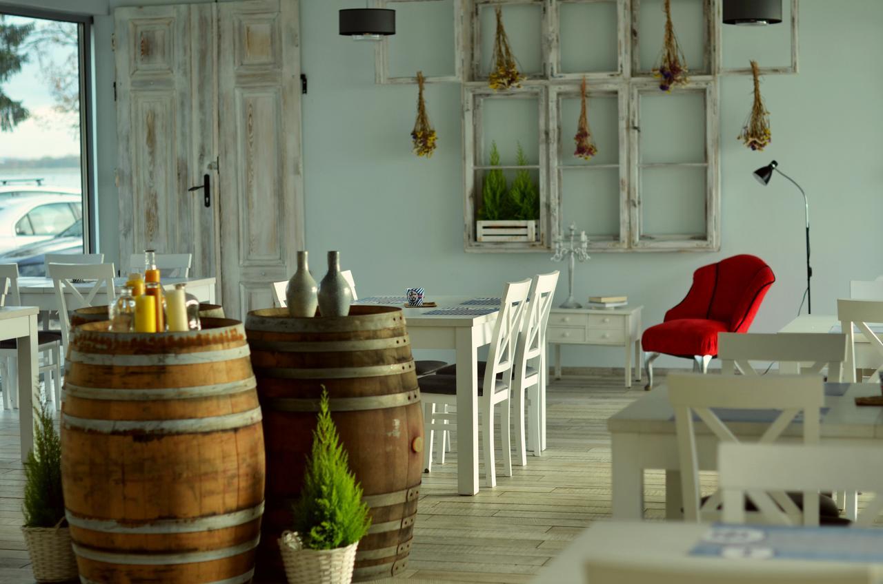 Hotel Osrodek Wypoczynkowy Rybak à Nysa Extérieur photo