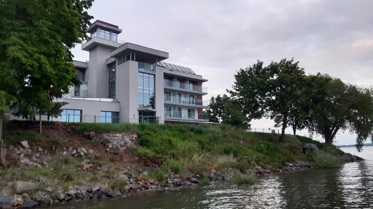 Hotel Osrodek Wypoczynkowy Rybak à Nysa Extérieur photo